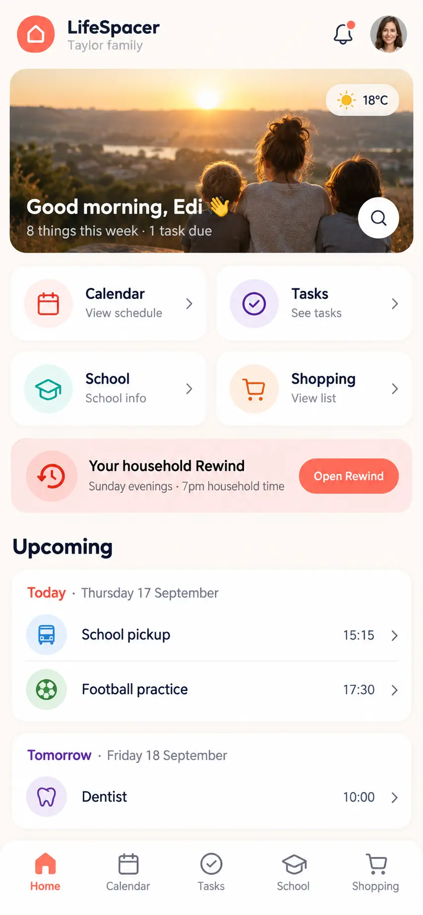 LifeSpacer mobile home dashboard with demo family data